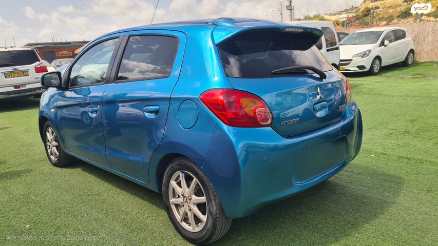 מודעת רכב מיצובישי ספייס סטאר