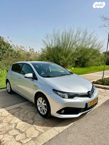 מודעת רכב טויוטה אוריס