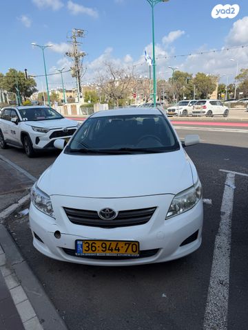 מודעת רכב טויוטה קורולה