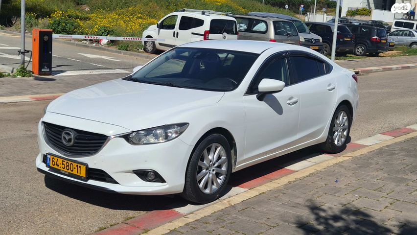 מודעת רכב מאזדה 6