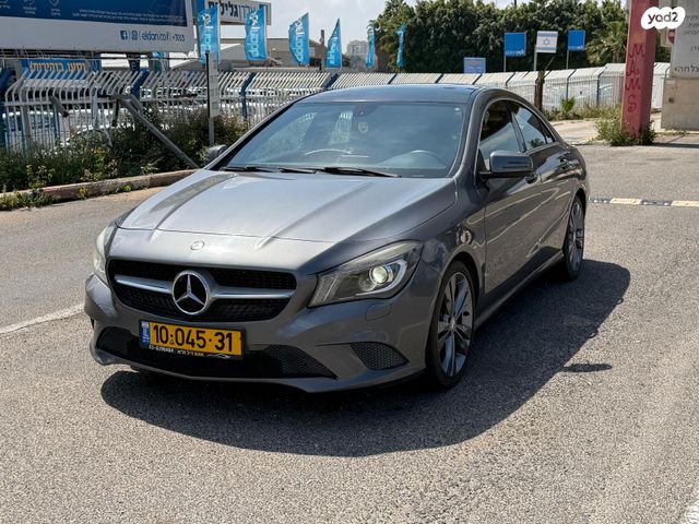 מודעת רכב מרצדס-בנץ CLA