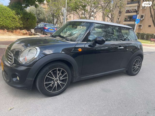 מודעת רכב מיני קופר