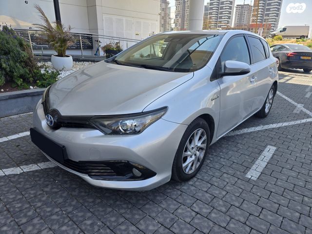 מודעת רכב טויוטה אוריס