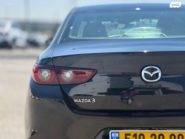 מודעת רכב מאזדה 3 1