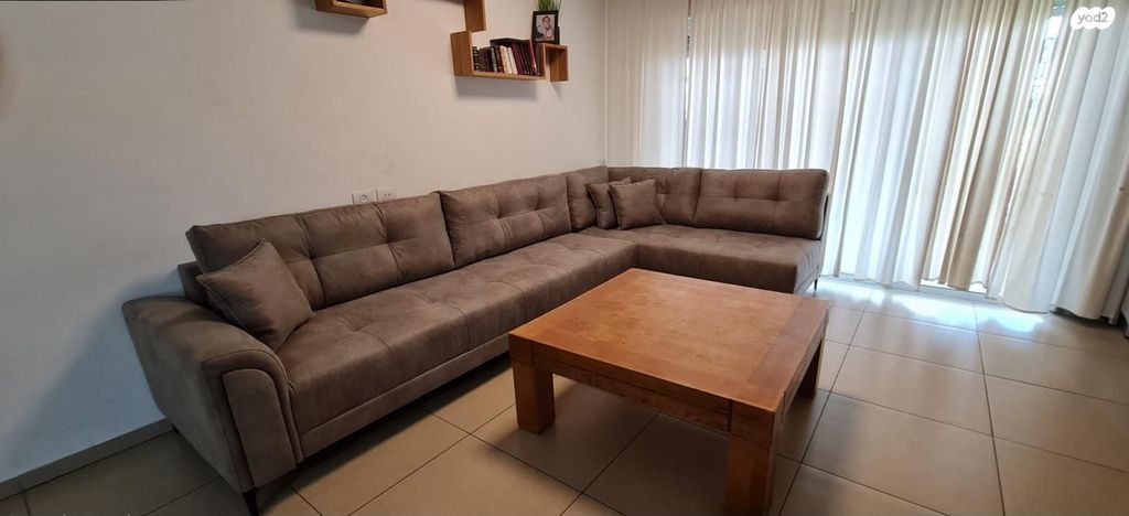 הרב ישעיהו משורר 14