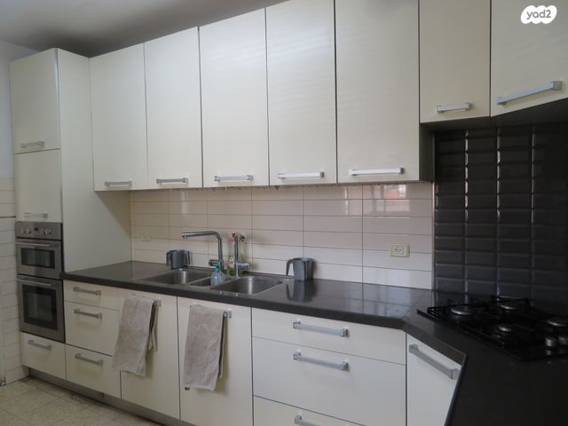 הרבי מנדבורנא 32