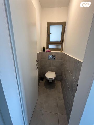 אלישע הנביא 4