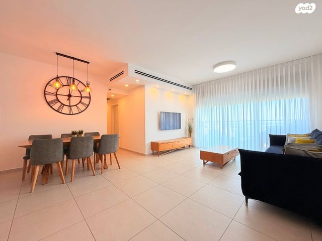 יעקב מרידור 2