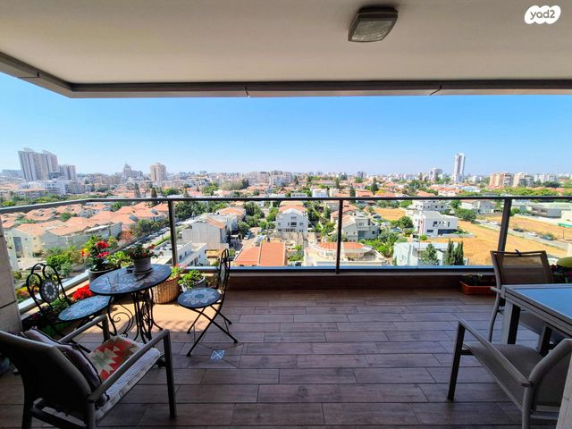 עליזה בגין 2