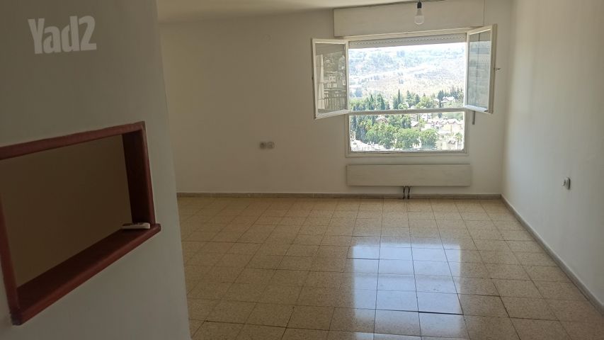 דירה למכירה בירושלים — 3