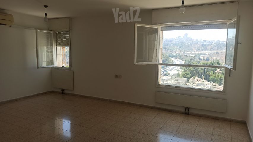 דירה למכירה בירושלים — 4