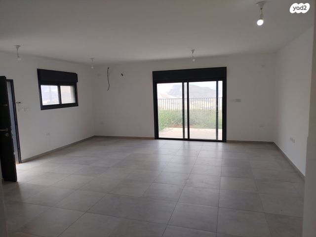 דרך הגלעד 404