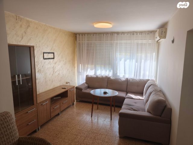 מורד הגיא 13