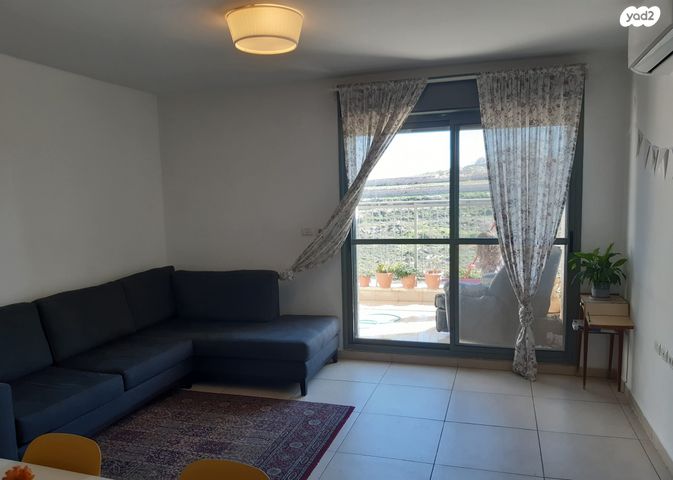 מתתיהו הכהן 24