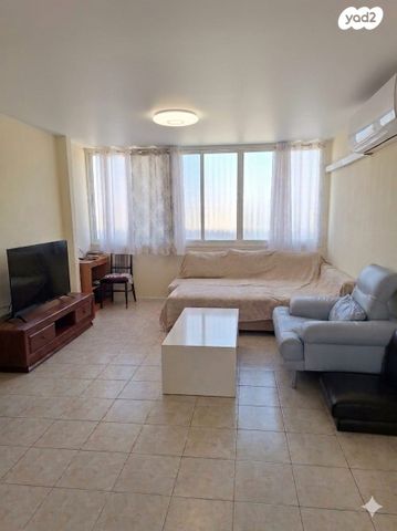 גיורא יוספטל 3