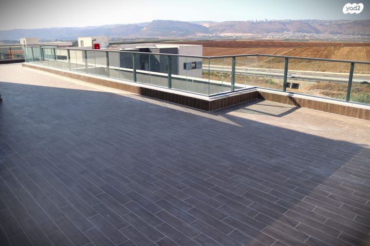 יצחק שמיר 141