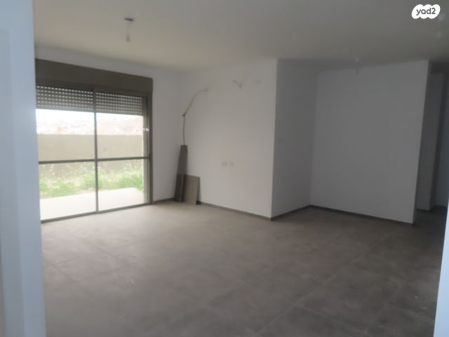 אהבת ישראל 2