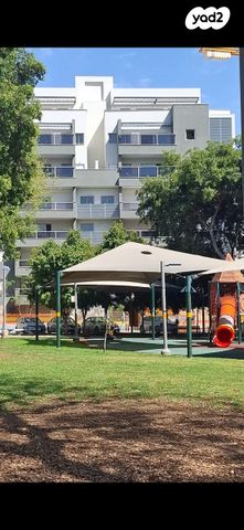 אריה אלטמן 5