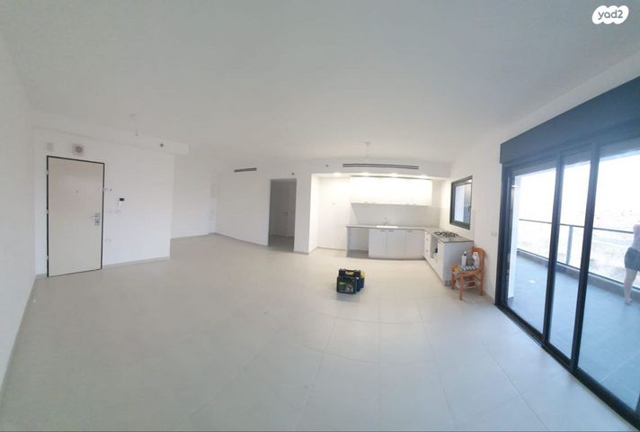 דליה רביקוביץ' 1