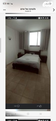 דבורה בארון 1