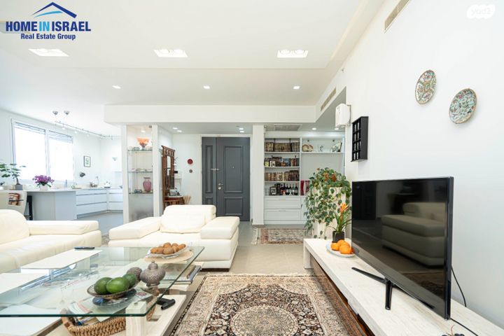 דירה, נוף הטיילת, נתניה