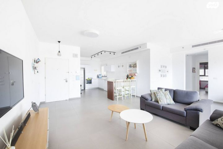 שדרות האלונים 