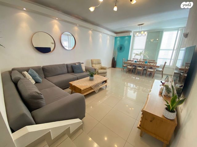 גג/ פנטהאוז