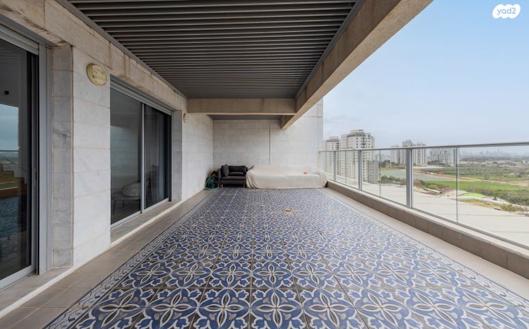 מודעת נכס, גולדה מאיר, מתחם 1200, הוד השרון