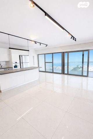 דירה, סביוני הכרמל, חיפה