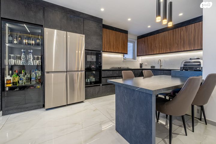 יהודה בורלא 11