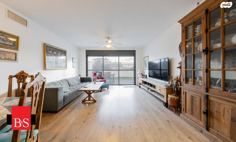 דירת גן, שאר העיר, כפר יונה