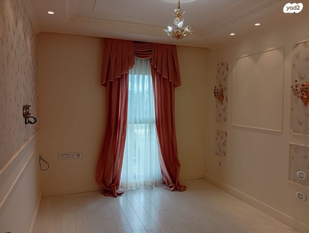 מודעת נכס, קדושי קהיר, נאות רחל, חולון