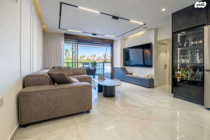 יהודה בורלא 11