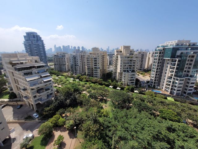 דירה למכירה בתל אביב יפו (תיווך) — 2