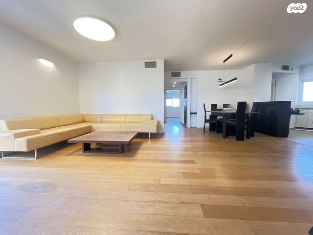 מודעת נכס, הרצל רוזנבלום 4, גלילות, תל אביב יפו