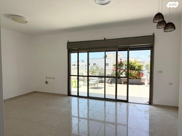 מודעת נכס, תל ברוך צפון, תל אביב יפו