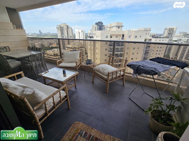 אליהו בן חור