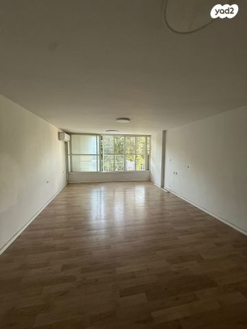 שדרות לוי אשכול 