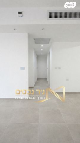 מודעת נכס, הרב מרדכי אליהו, כרמי הנדיב, אחוזת רוטנר, קרית מלאכי