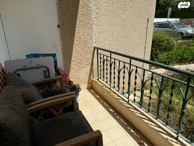 מודעת נכס, חיפה