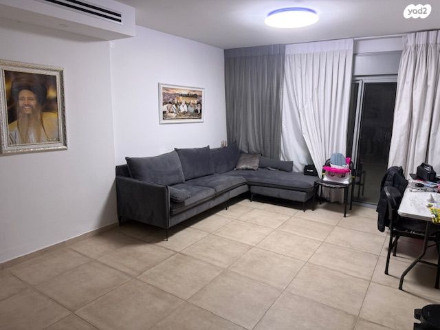 האישה העברייה 6