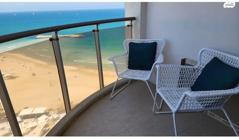 אלי לנדאו 60