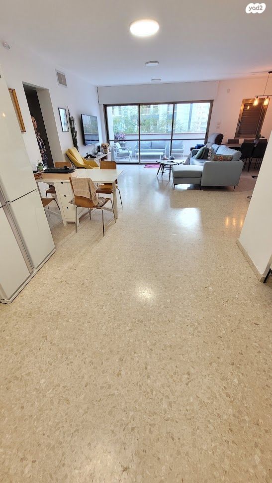 גג/ פנטהאוז