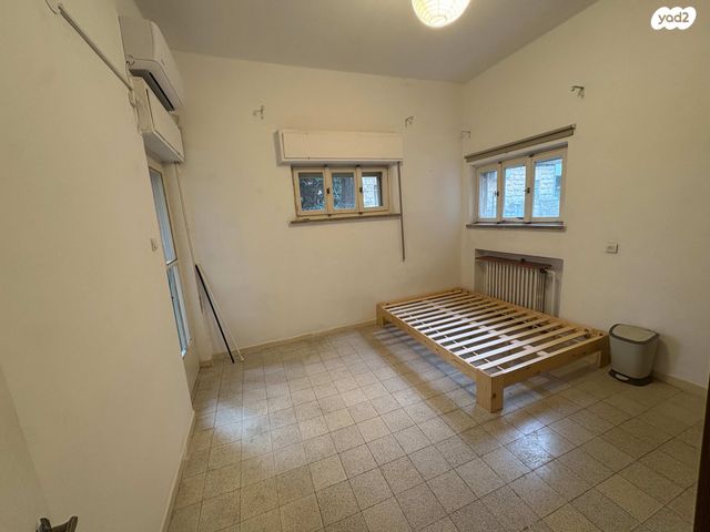 עובדיה מברטנורה 