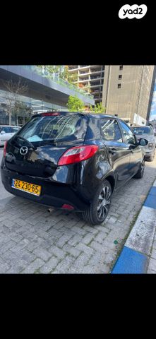 מודעת רכב מאזדה 2