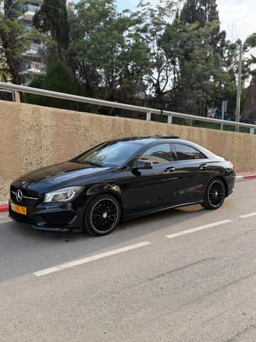 מודעת רכב מרצדס-בנץ CLA