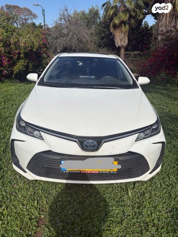 מודעת רכב טויוטה קורולה