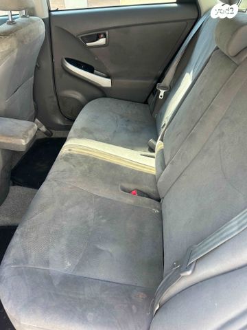 מודעת רכב טויוטה פריוס