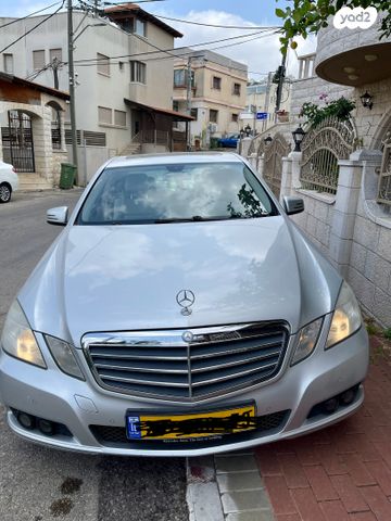 מודעת רכב מרצדס-בנץ E-class