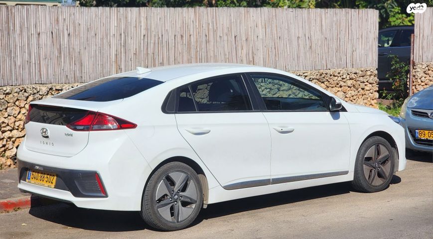 מודעת רכב יונדאי איוניק